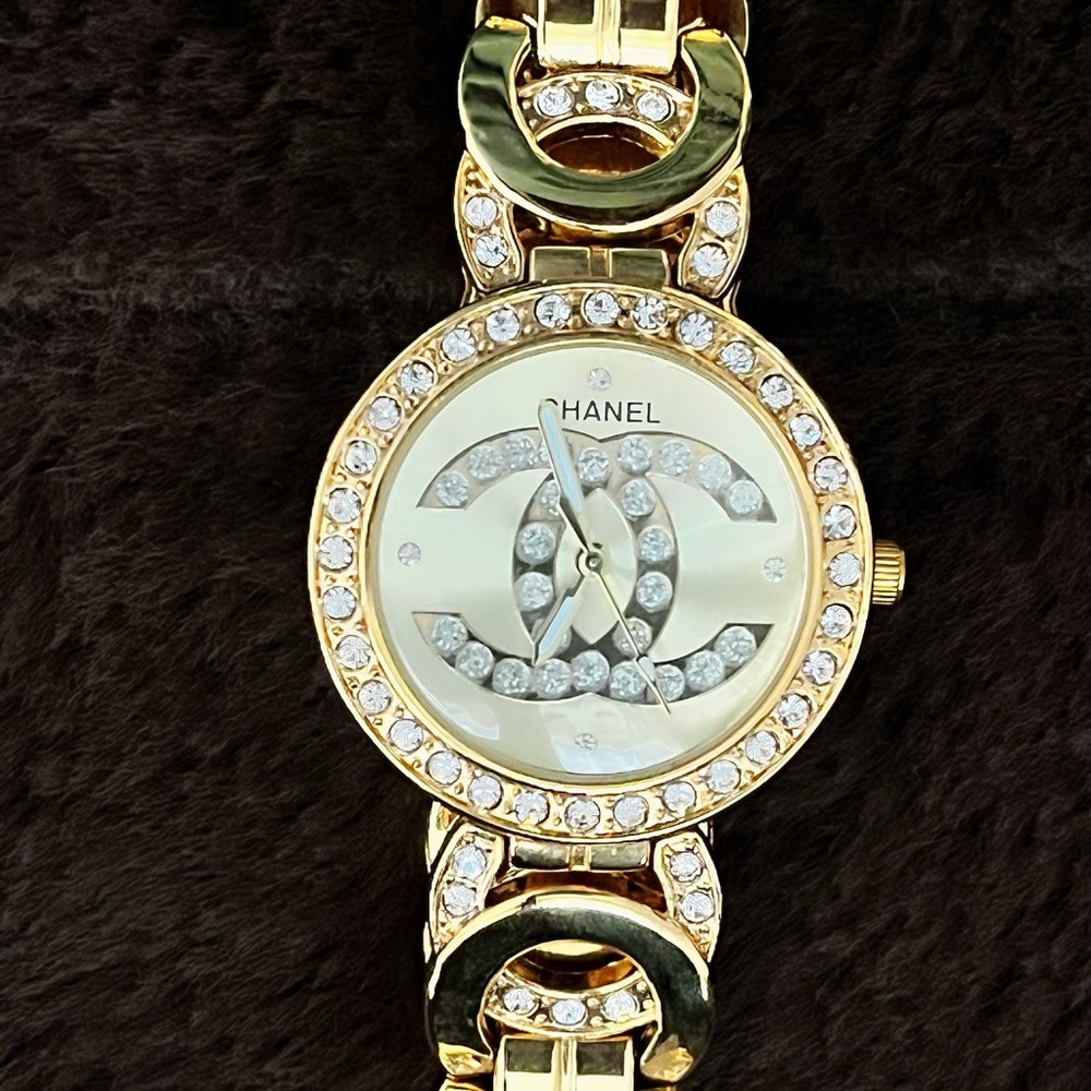Watch - Picture 3 of 6